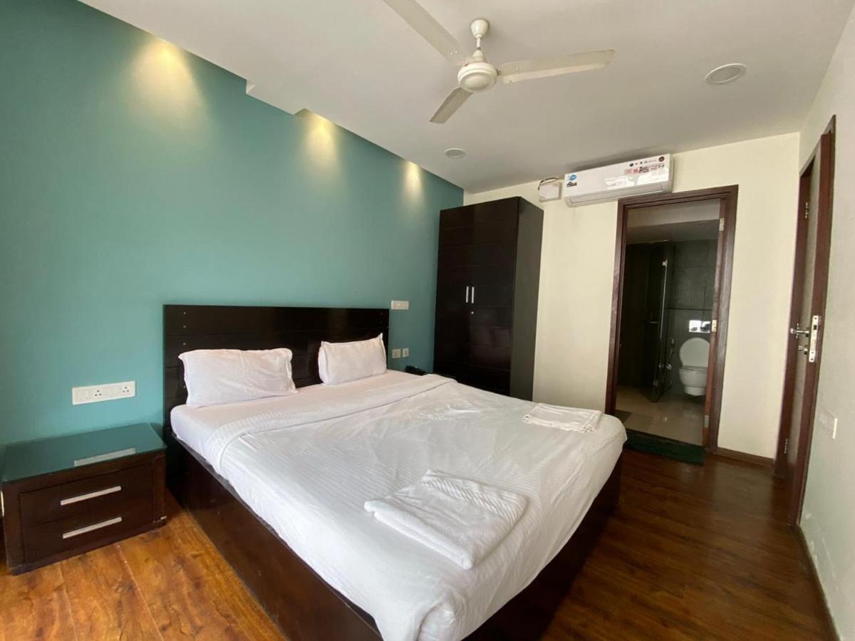 Ferienwohnung Aarju Luxurious Wave Calangute Exterior foto