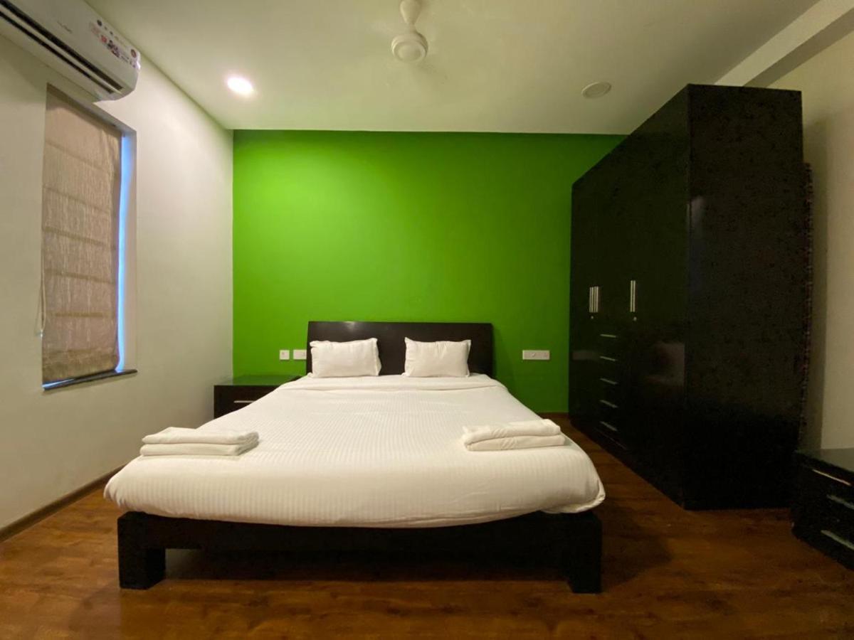 Ferienwohnung Aarju Luxurious Wave Calangute Exterior foto