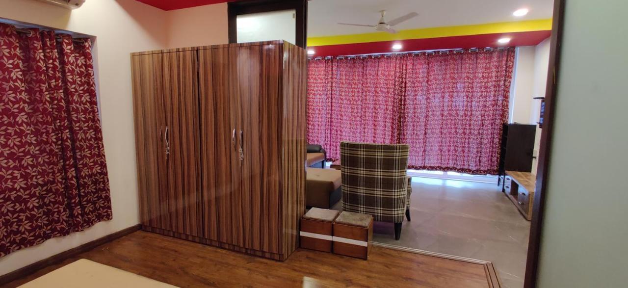 Ferienwohnung Aarju Luxurious Wave Calangute Exterior foto