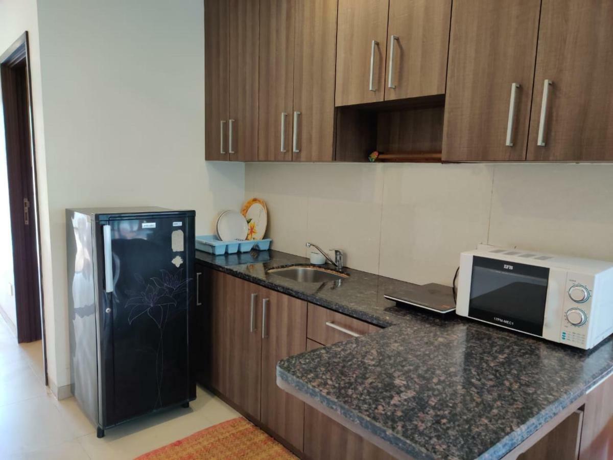 Ferienwohnung Aarju Luxurious Wave Calangute Exterior foto